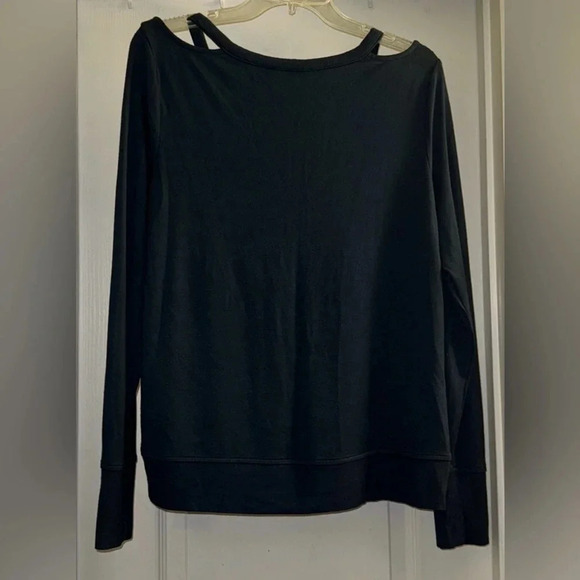 Athleta Long Sleeve Athletic Top - Picture 5 of 9